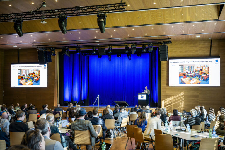 Quellenangabe: aim, Jacqueline Eustachi