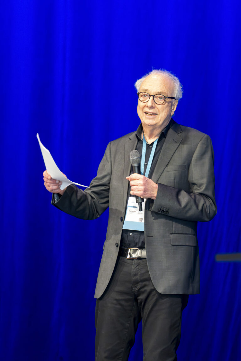 Quellenangabe: aim, Jacqueline Eustachi