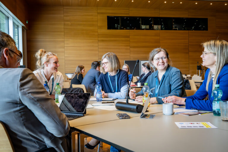 Quellenangabe: aim, Jacqueline Eustachi